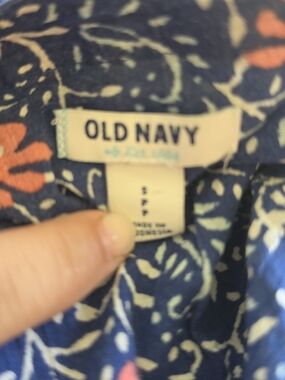 Old Navy Navy Blue Floral Button-Front Women's Top